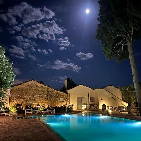 Masseria Celentano Relais & Agriturismo 圣塞韦罗 外观 照片