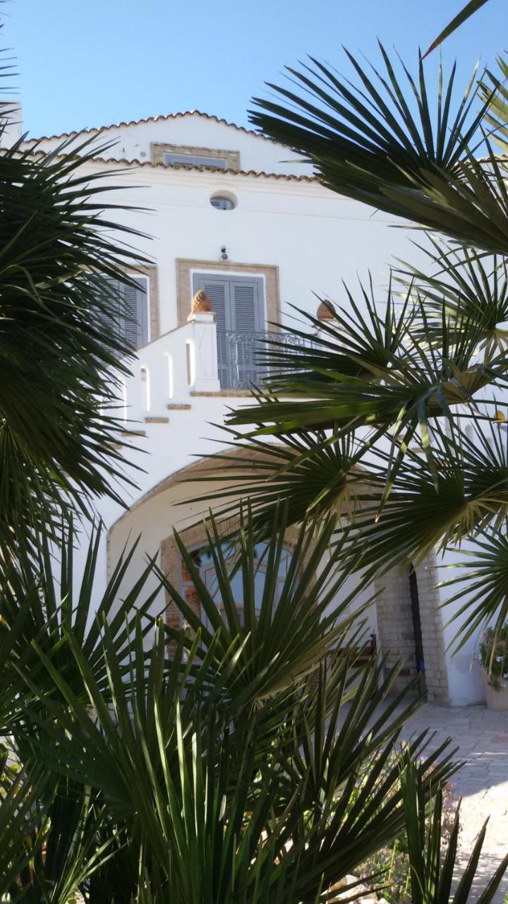 Masseria Celentano Relais & Agriturismo 圣塞韦罗 外观 照片